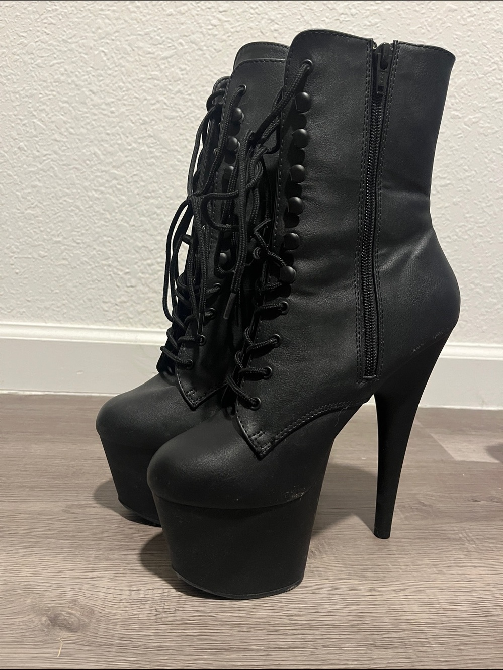 Pleaser Boots